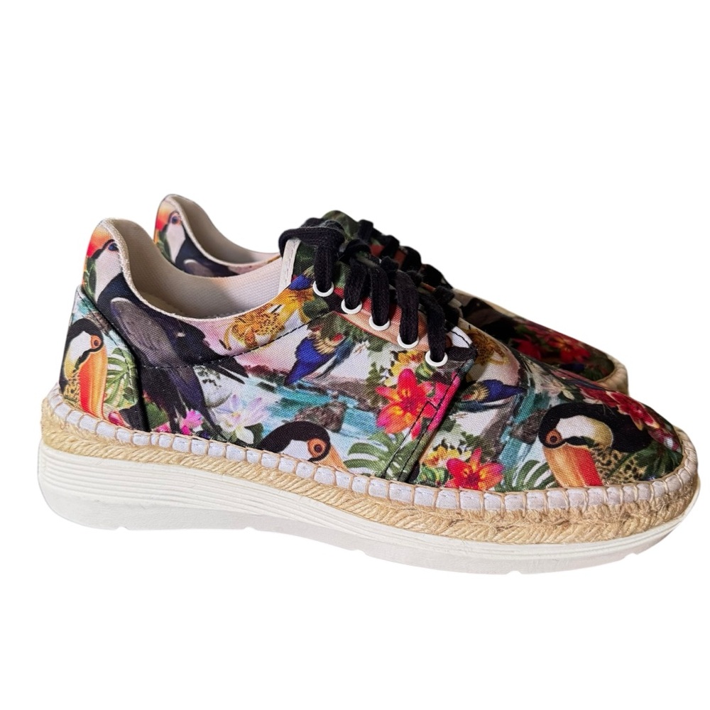 Free People Tropical Speakers Toucan Flower Lace Up Shoes Size EU38 US 7.5 Spain